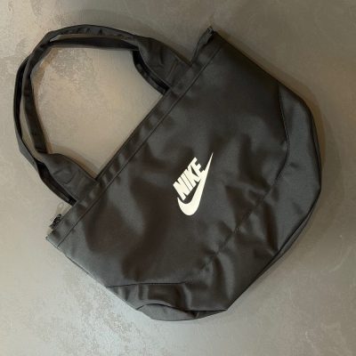 کیف دوشی نایک