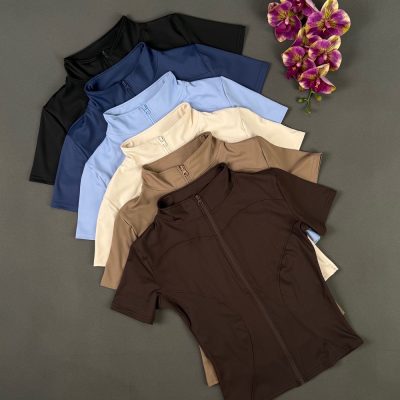 تیشرت زیپدار سوارکاری